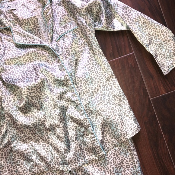 Kim Rogers leopard 2 piece pajama set size s - Picture 4 of 10